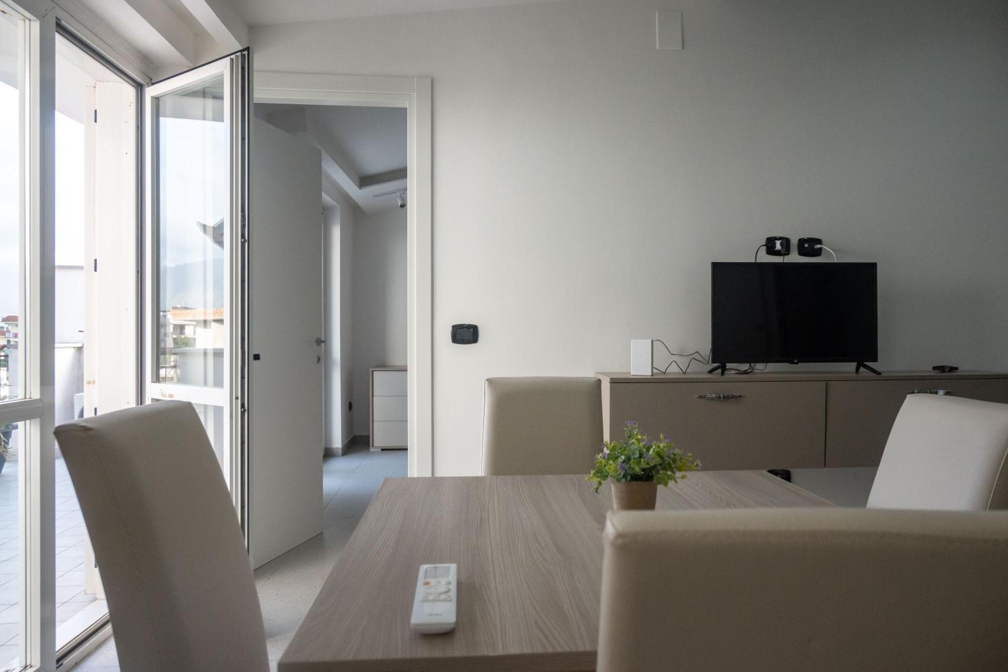 Strategic Apartment With Terrace - Nola Exterior foto